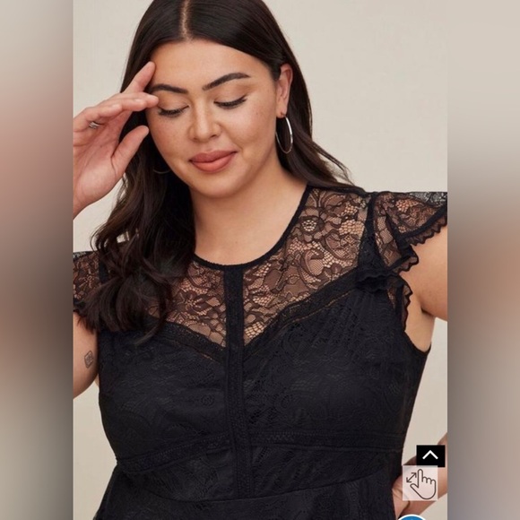 Torrid sz 4 Black Peplum Lace Ruffle Sleeve Top GUC - Picture 2 of 8